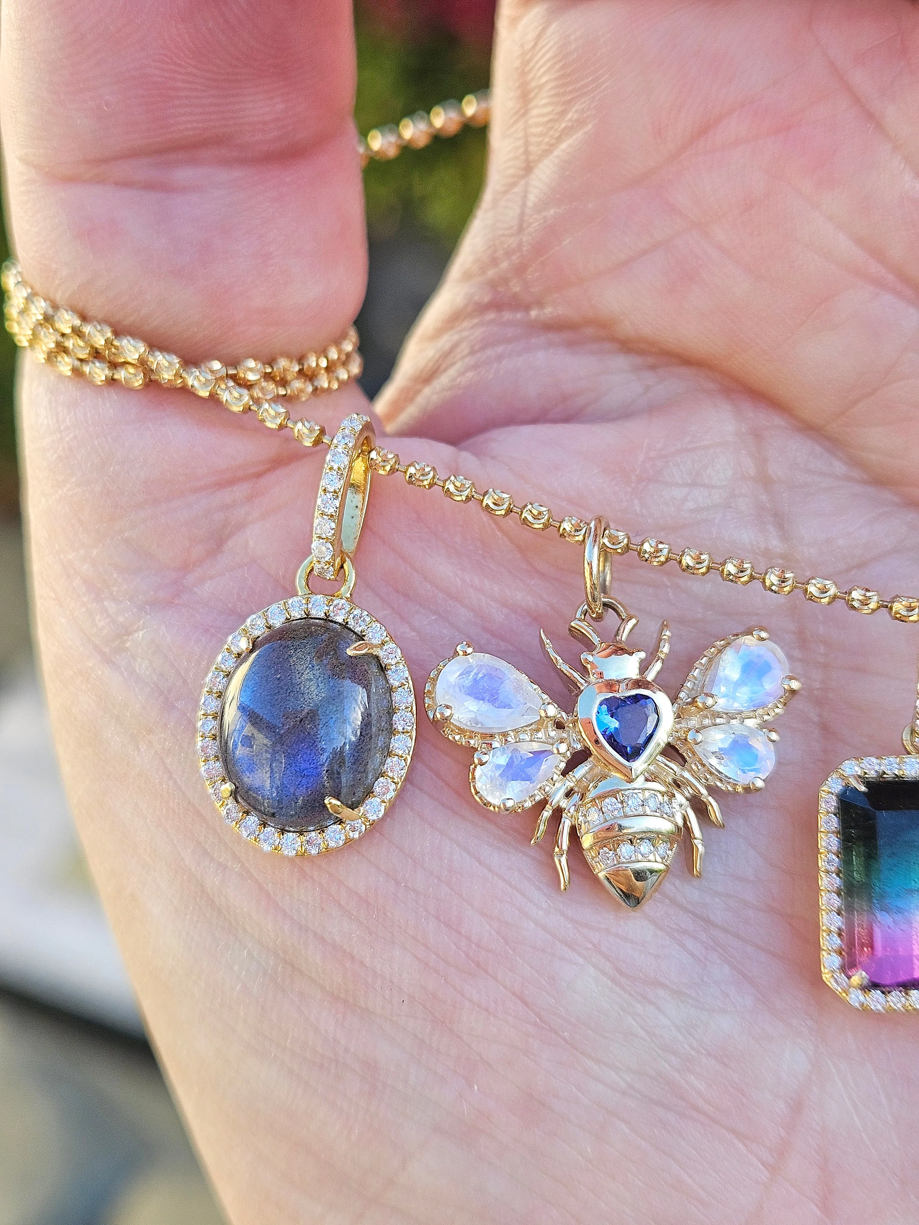 14K Yellow Gold Honey Bee Charm in Heart Shape Tanzanite, Rainbow Moonstone & Diamond Gemstone Pendant