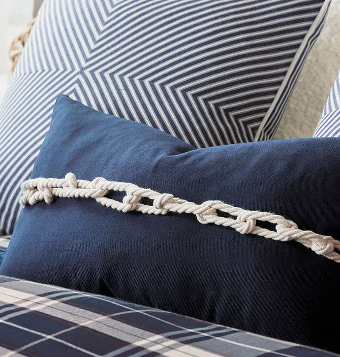 Hand-Knotted Rope Chain Lumbar Pillow