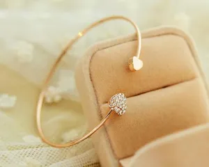 Lovely Heart Crystal Bangle