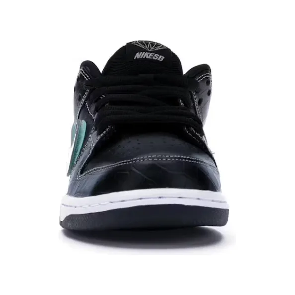 Nike SB Dunk Low Diamond Supply Co. Black Diamond