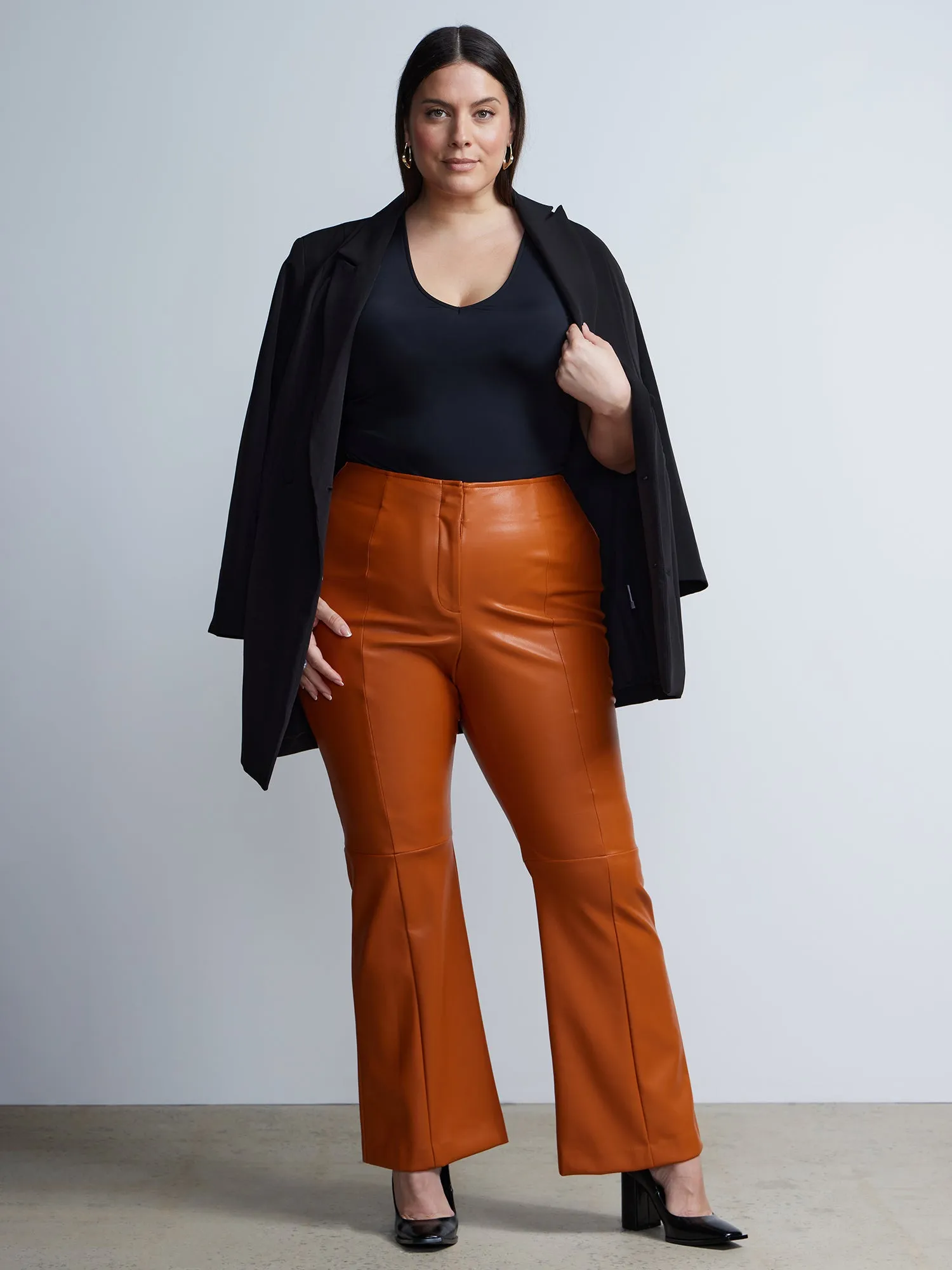 Plus Seamed Straight Leg Pant